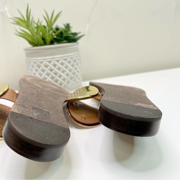 Tory Burch Patos Multi Disk Sandal. Size 6.5      #33 - Picture 7 of 7